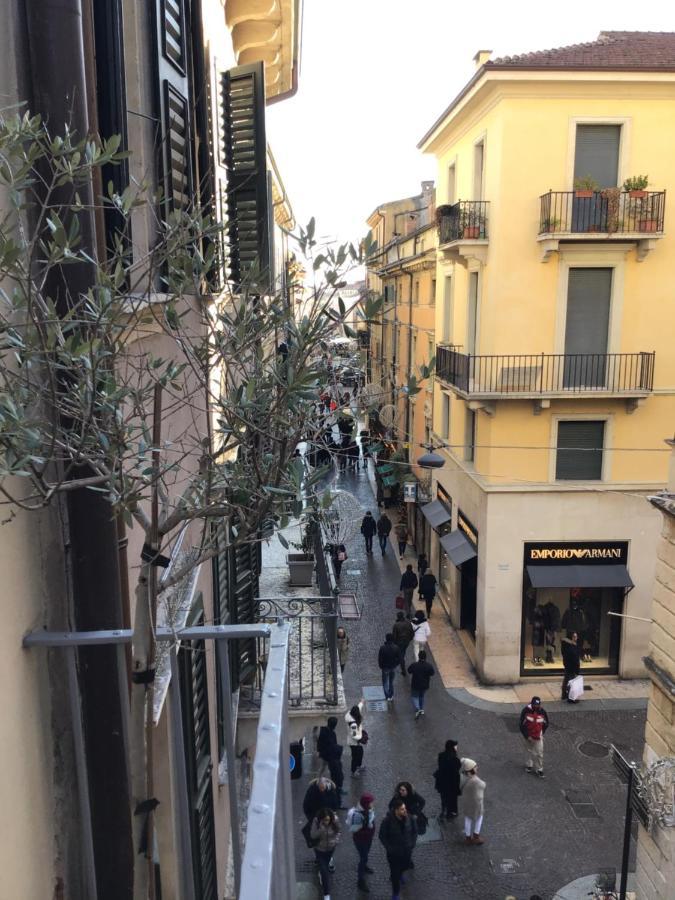 A Due Passi Da Giulietta-Casa Capuleti Apartman Verona Kültér fotó