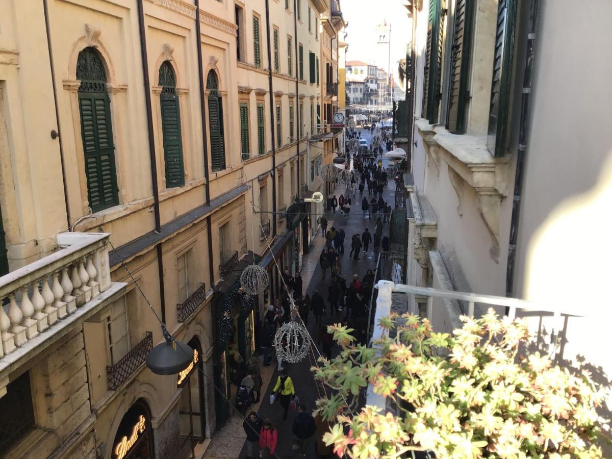 A Due Passi Da Giulietta-Casa Capuleti Apartman Verona Kültér fotó